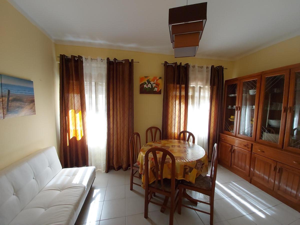 Rainha Santa Apartment Armacao de Pera Luaran gambar